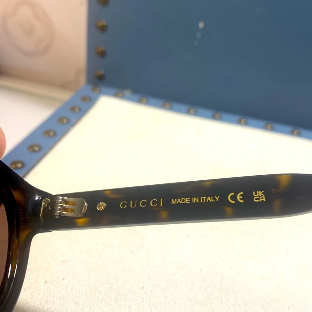 NWT Gucci SUNGLASSES GUCCI WEB GG0825S-002